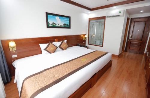 Bai Chay Hotel | Bảo Hân Hotel