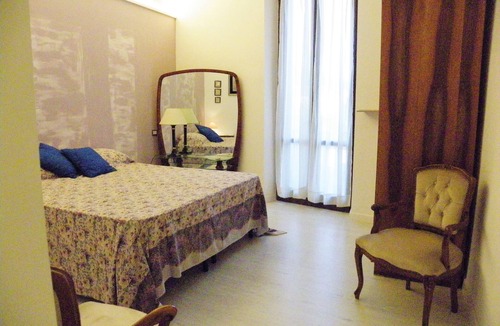 Ponte San Giovanni House | B&B Al Ponte Vecchio