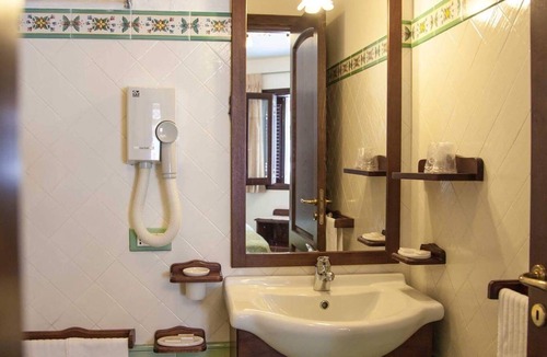 Lipari Bed & Breakfast | B&B ALTA MAREA LIPARI
