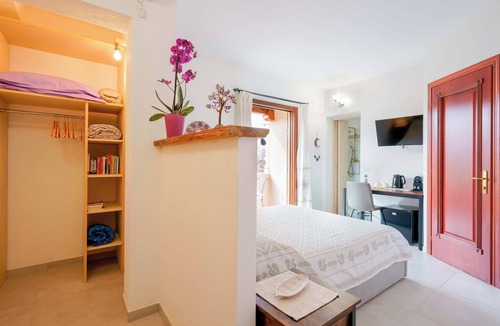 Villasimius Bed & Breakfast | B&B Ametista