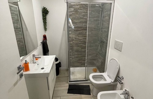Udine Bed & Breakfast | B&B Blue night (bookable ONLY call or wathsapp)read description!