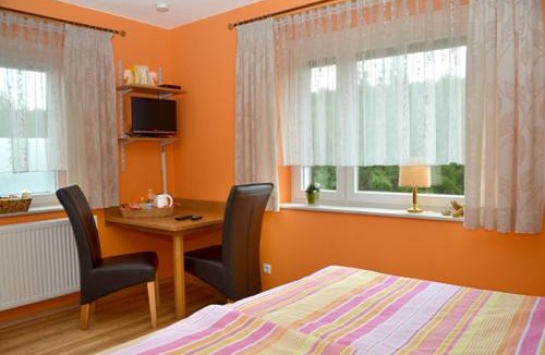 Goldmuhl Bed & Breakfast | B&B Brandholz