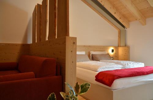 Val Maria-Pur Bed & Breakfast | B&B Ca' Serena wine retreat