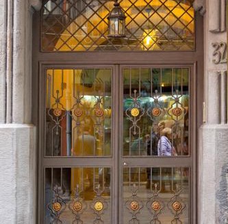 Historical Center House | B&B Chiaia 32