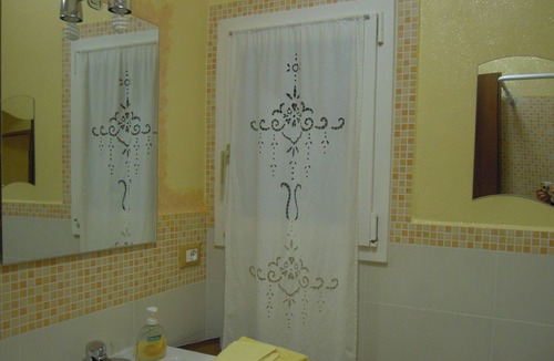 Traghetto House | B&B Ciliegio Felice