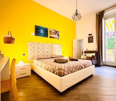 Quartieri Spagnoli Bed & Breakfast | B&B Cosmoneapolitan