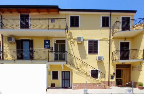 Santa Maria del Cedro Apartment | B&B da Giovanna Dimora del Turista