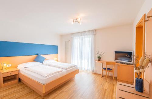 Tramin Hotel | B&B Garni Erika