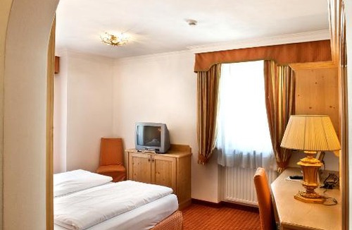 Livinallongo del Col di Lana Hotel | B&B Garni Serena