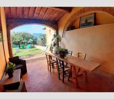 Cascina Apartment | B&B Glicine e Luna