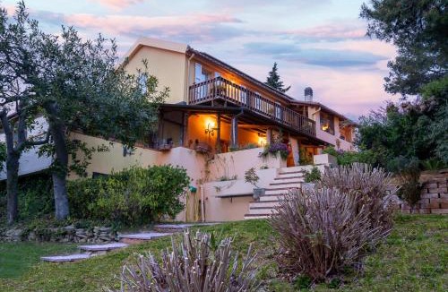 Montesicuro Bed & Breakfast | B&B Glicine