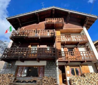 Tache Bed & Breakfast | B&B Gressoney