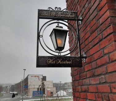 Almere Poort Bed & Breakfast | B&B Het kasteel