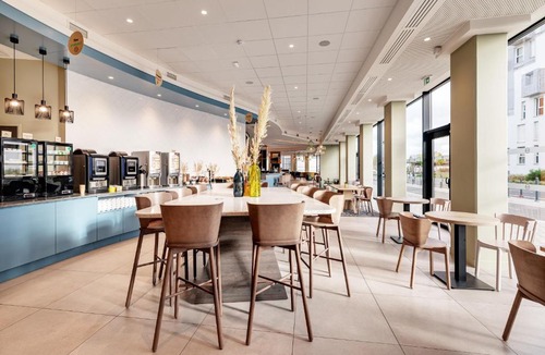 Faubourg de Bethune Hotel | B&B HOTEL Lille Lillenium Eurasanté
