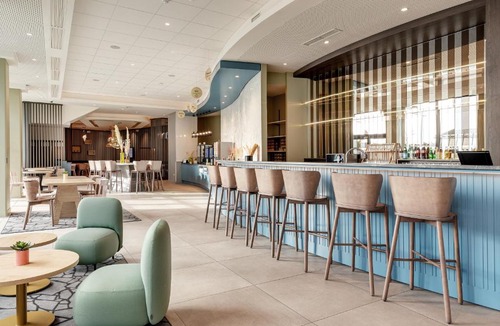 Faubourg de Bethune Hotel | B&B HOTEL Lille Lillenium Eurasanté