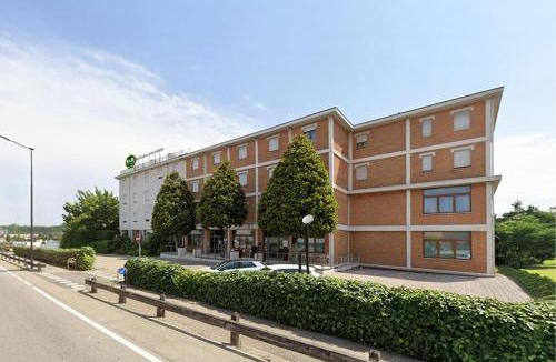 Cerese Hotel | B&B HOTEL Mantova Cristallo