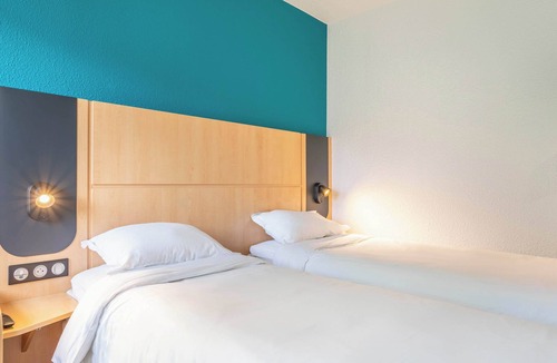 Saint-Menet Hotel | B&B HOTEL Marseille La Valentine Porte d'Aubagne
