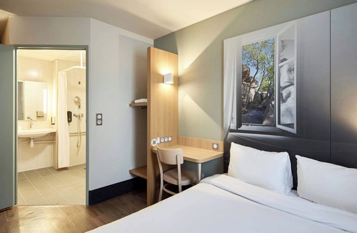 Maurepas Hotel | B&B HOTEL Maurepas