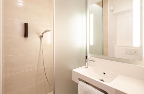 Saint-Denis Hotel | B&B HOTEL Saint-Denis Porte de Paris