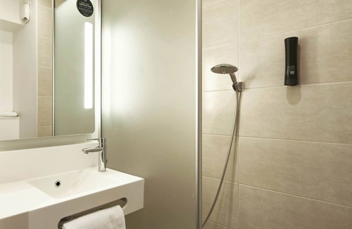 Saint-Denis Hotel | B&B HOTEL Saint-Denis Porte de Paris