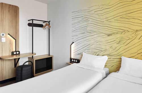 Saint-Denis Hotel | B&B HOTEL Saint-Denis Porte de Paris