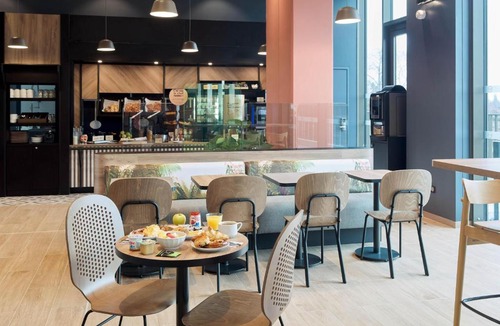 Rocquencourt Hotel | B&B HOTEL Versailles Rocquencourt