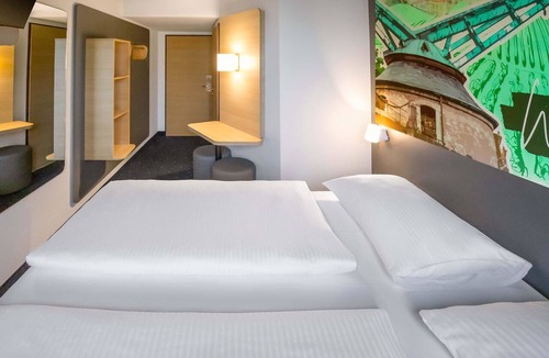 Lengfeld Hotel | B&B HOTEL Würzburg-Ost
