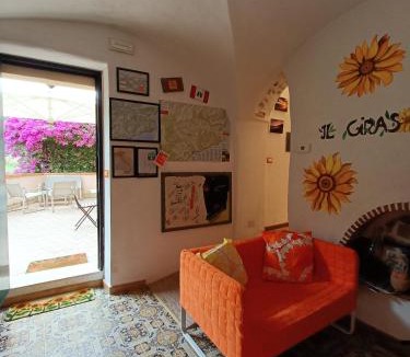 Gorra Bed & Breakfast | B&B Il Girasole