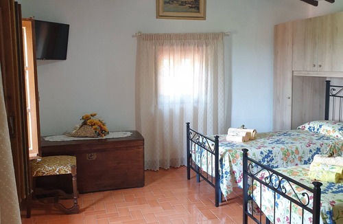 San Pietro a Cegliolo Bed & Breakfast | B&B Il Mandorlo