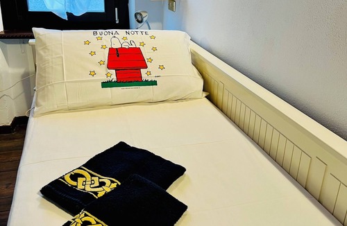 Ponte Lambro Bed & Breakfast | B&B Il Nido - Bart County Small and quiet 15 minutes from Lake Como