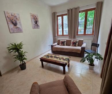 Cascia Apartment | B&B Il Tralcio