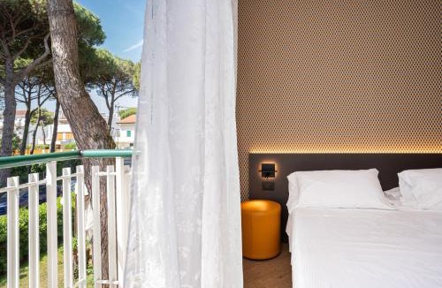 Milano Marittima Hotel | B&B Isabella