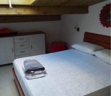 Gagliato Bed & Breakfast | B&B L'Alba