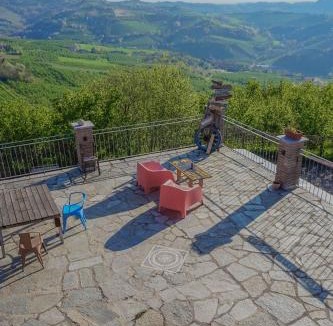 Sinio Bed & Breakfast | B&B La Buonora