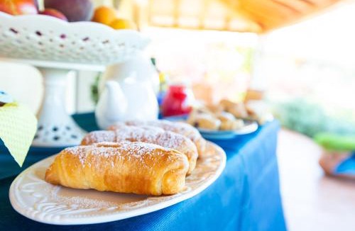 Chia Bed & Breakfast | B&B La Vela Chia