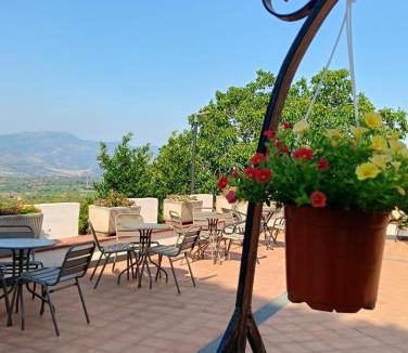 Castiglione di Sicilia Bed & Breakfast | B&B La Vittoriana