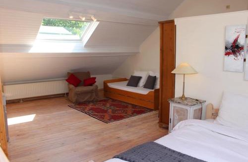 Mont-Saint-Jean House | B & B Le Jardin Bed & Breakfasts