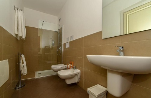 Roe Bed & Breakfast | B&B LE TERRAZZE SU SALÒ