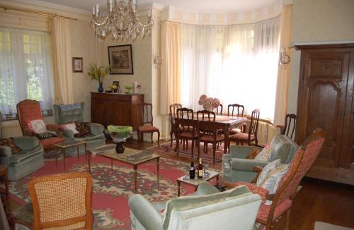 Hatrival Bed & Breakfast | B&B Les Genêts
