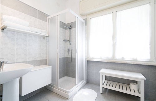 Pietrasanta House | B&B Miami Beach