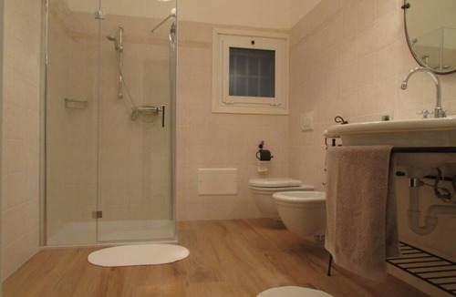 Massa Castello House | B&B Nadine