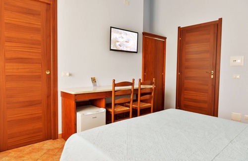 Santa Maria La Palma House | B&B Nuraghe Bianco