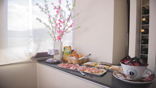 Valguarnera Caropepe Bed & Breakfast | B&B Panoramic