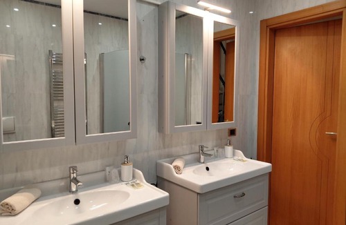 Castelpizzuto Bed & Breakfast | B&B Piazza Marconi