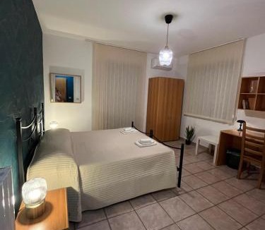 Leonforte Bed & Breakfast | B&B Pokerdassi