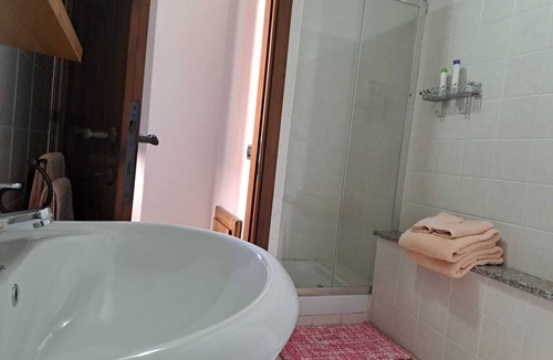Nureci Bed & Breakfast | B&B S'Omu Antiga