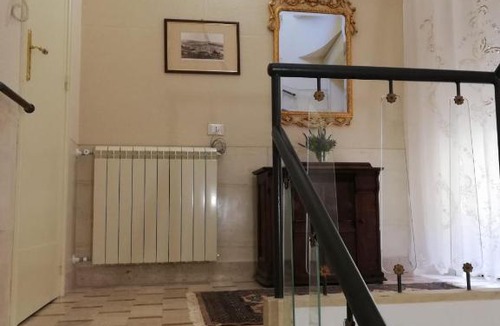 Salemi House | B&B Sotto il Castello-Affittacamere