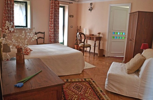 Viagrande Bed & Breakfast | B&B Velardi