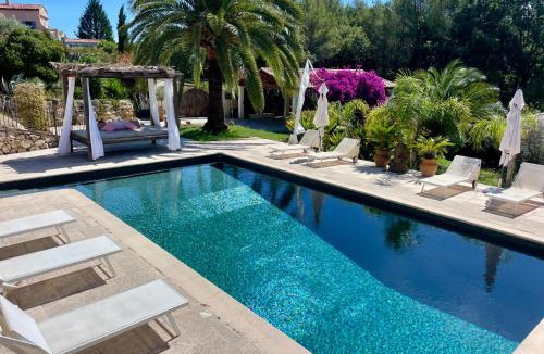 Le Rouret Bed & Breakfast | B&B Villa Ganesh