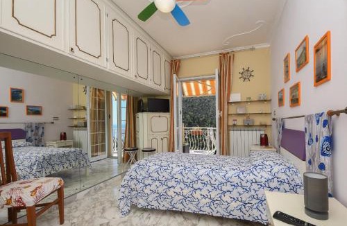 Varazze Bed & Breakfast | B&B Why not Jona?